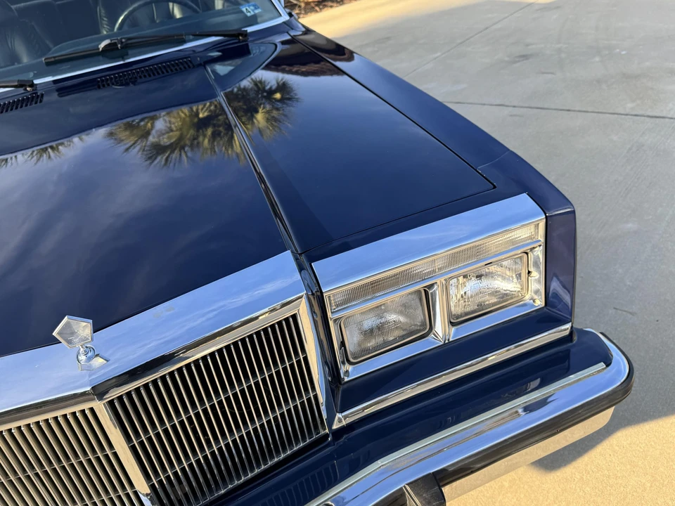 1987 Chrysler New Yorker - Image 24 of 31