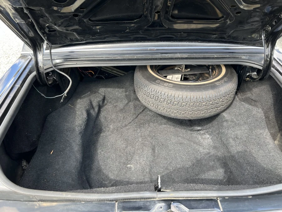 1987 Chrysler New Yorker - Image 16 of 16