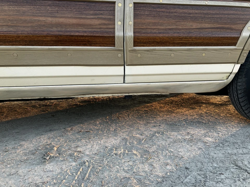 1987 Chrysler Town & Country - Image 29 of 31