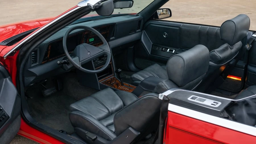 1987 Chrysler LeBaron - Image 4 of 13