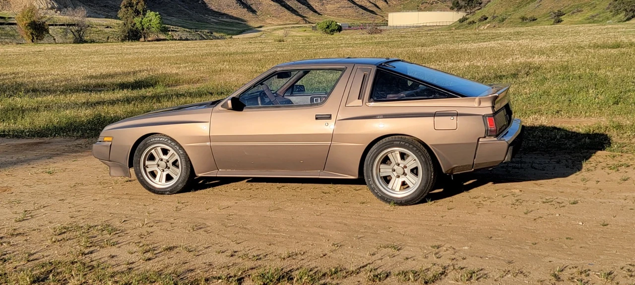 1987 Chrysler - Image 3 of 21