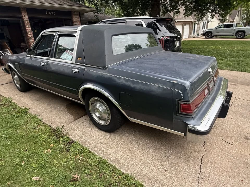 1987 Chrysler New Yorker - Image 2 of 6