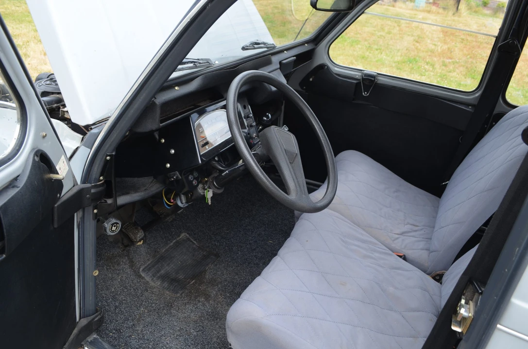 1987 Citroen 2CV - Image 17 of 31
