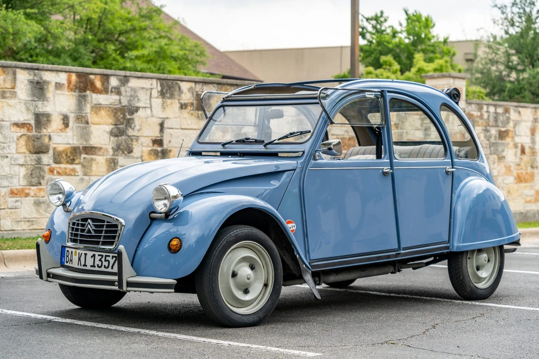 1987 Citroen 2CV - Image 2 of 31