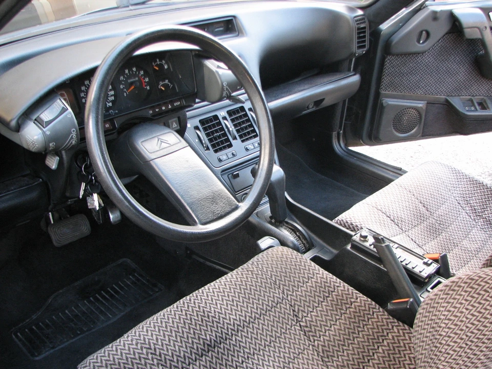 1987 Citroen CX - Image 29 of 31