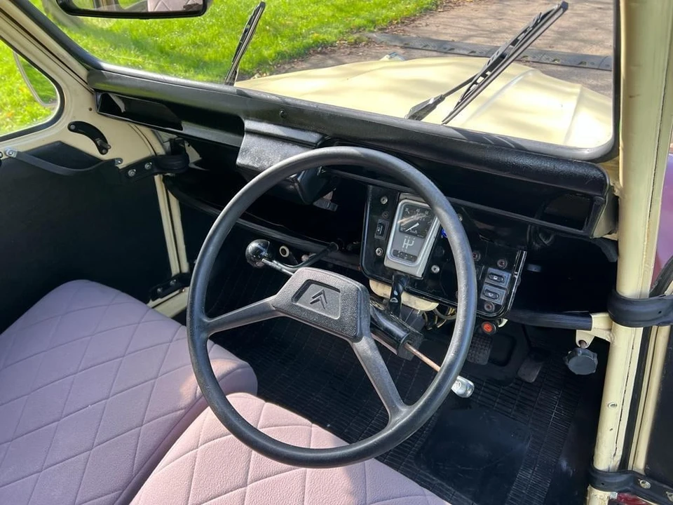 1987 Citroen 2CV - Image 24 of 30