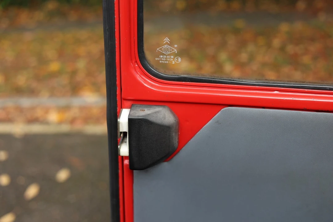 1987 Citroen 2CV - Image 25 of 30