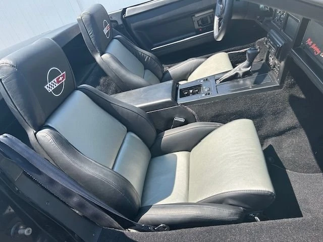 1987 Chevrolet Corvette C4 - Image 5 of 18
