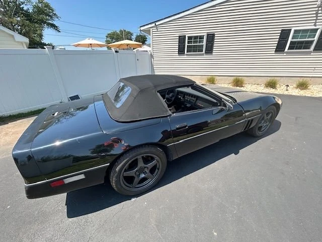 1987 Chevrolet Corvette C4 - Image 14 of 18
