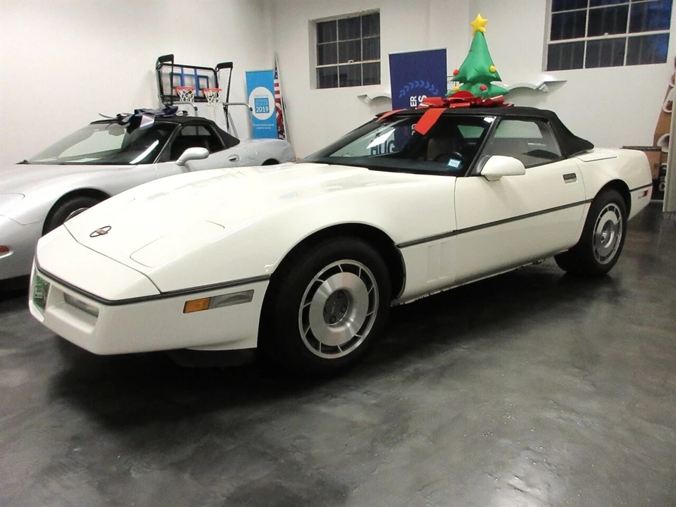1987 Chevrolet Corvette C4 - Image 5 of 21