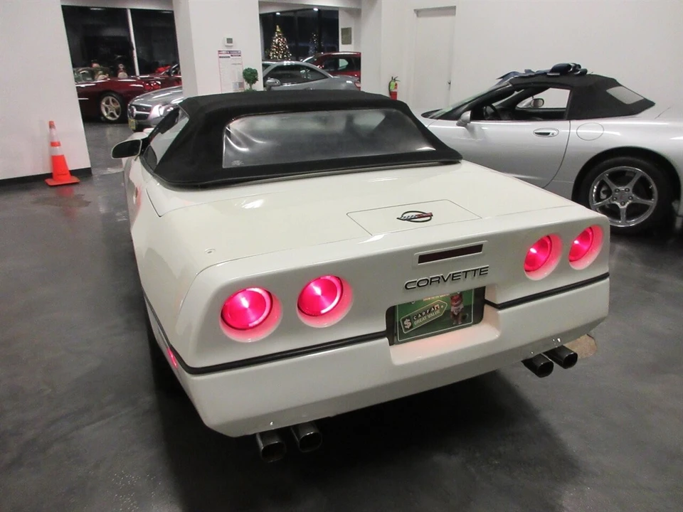 1987 Chevrolet Corvette C4 - Image 7 of 21