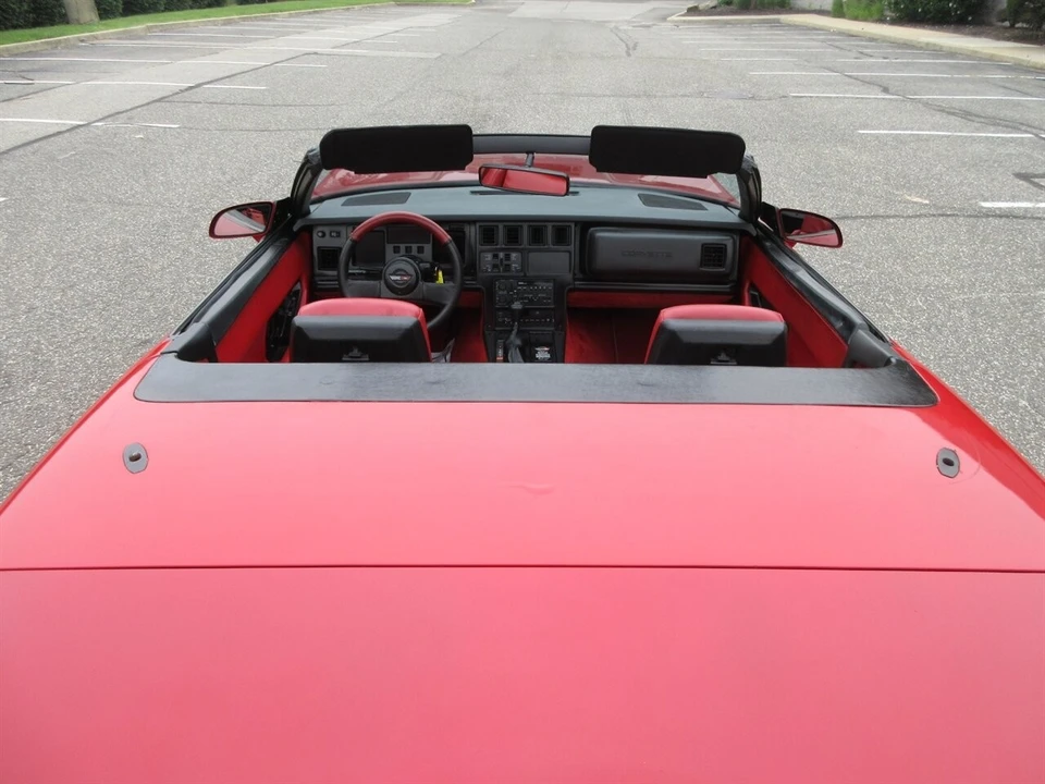 1987 Chevrolet Corvette C4 - Image 21 of 24