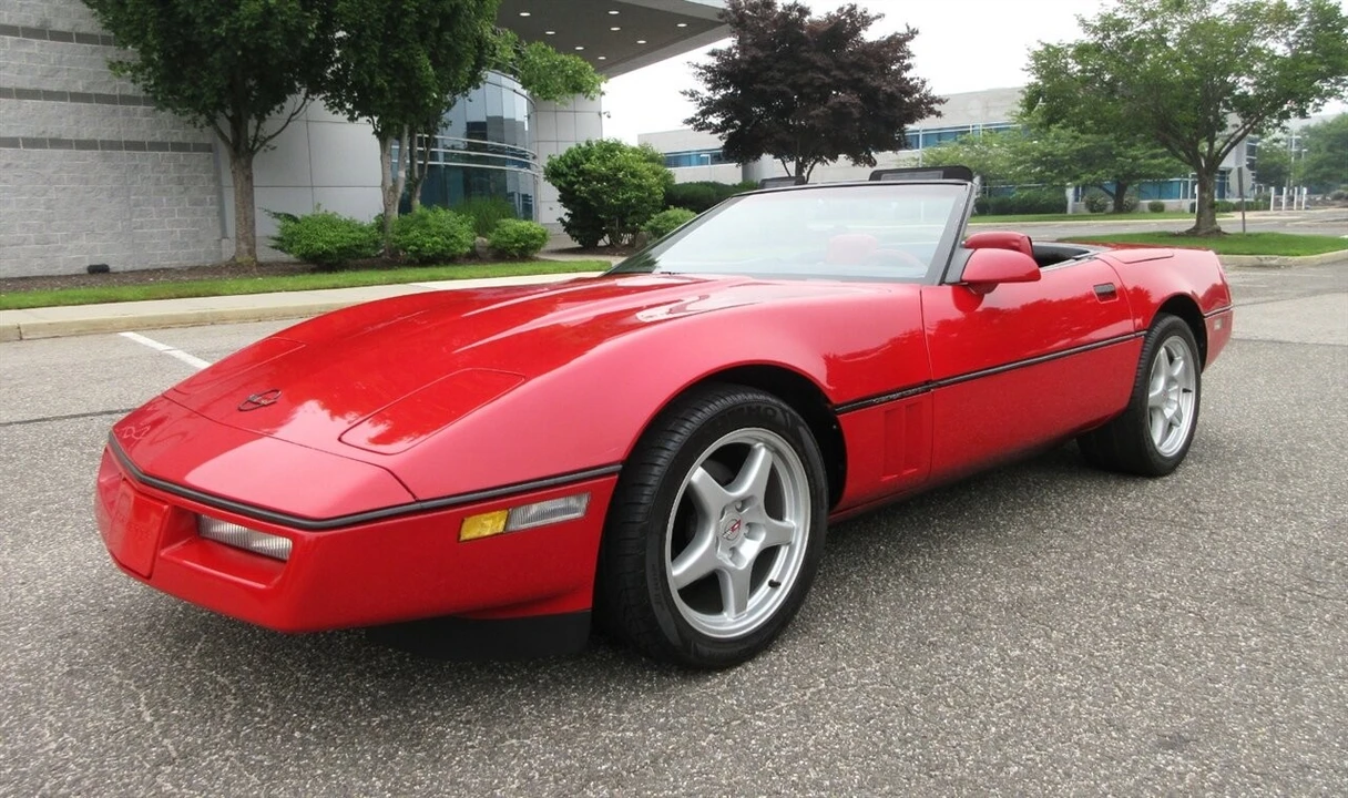 1987 Chevrolet Corvette C4 - Image 5 of 24