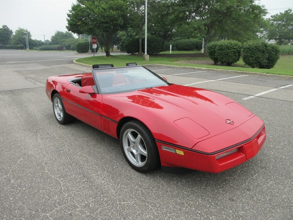 1987 Chevrolet Corvette C4 - Image 6 of 24