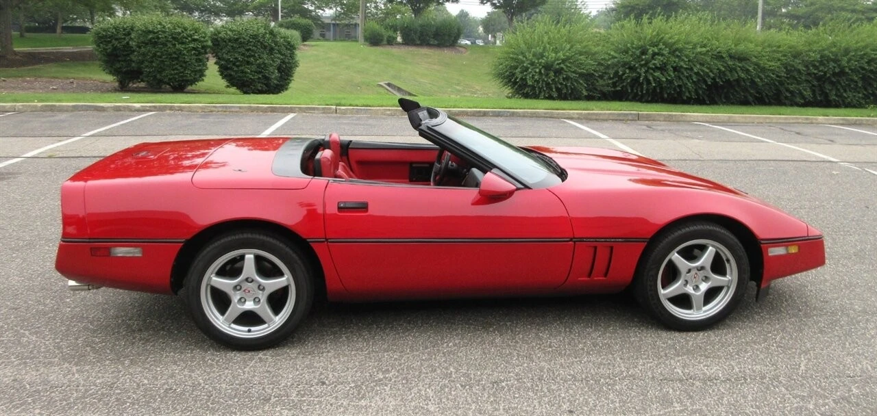 1987 Chevrolet Corvette C4 - Image 14 of 24