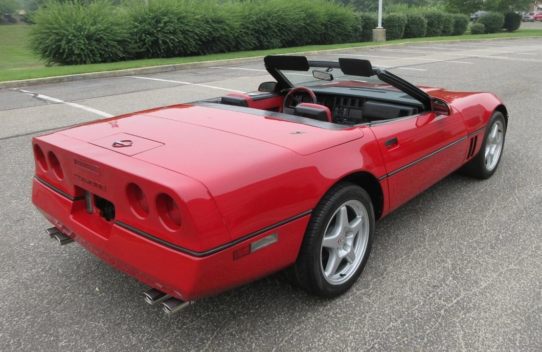 1987 Chevrolet Corvette C4 - Image 4 of 24