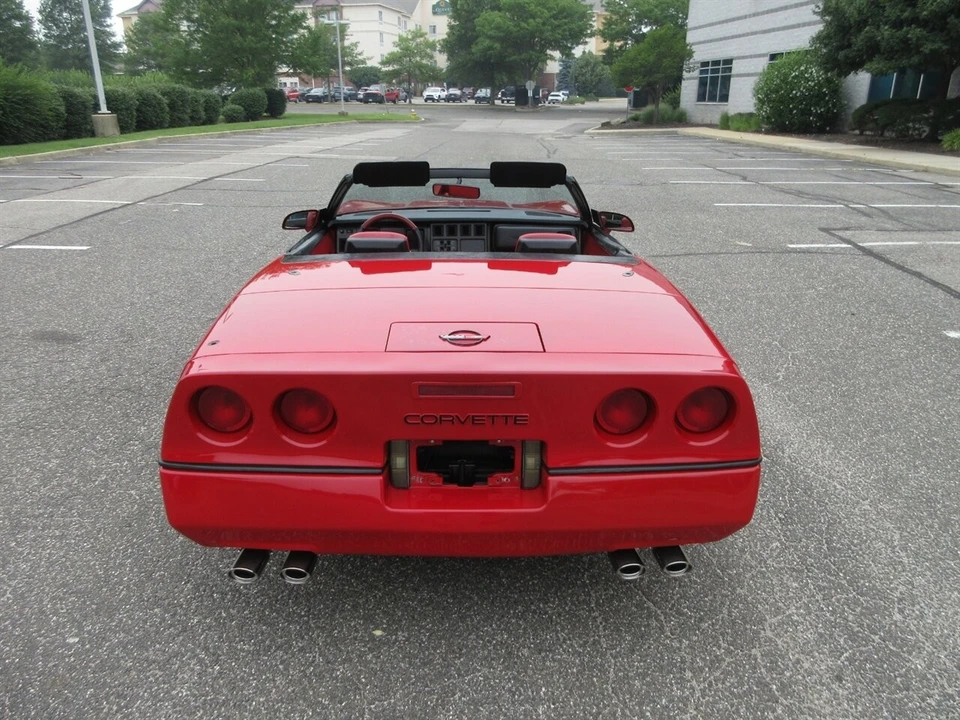 1987 Chevrolet Corvette C4 - Image 20 of 24