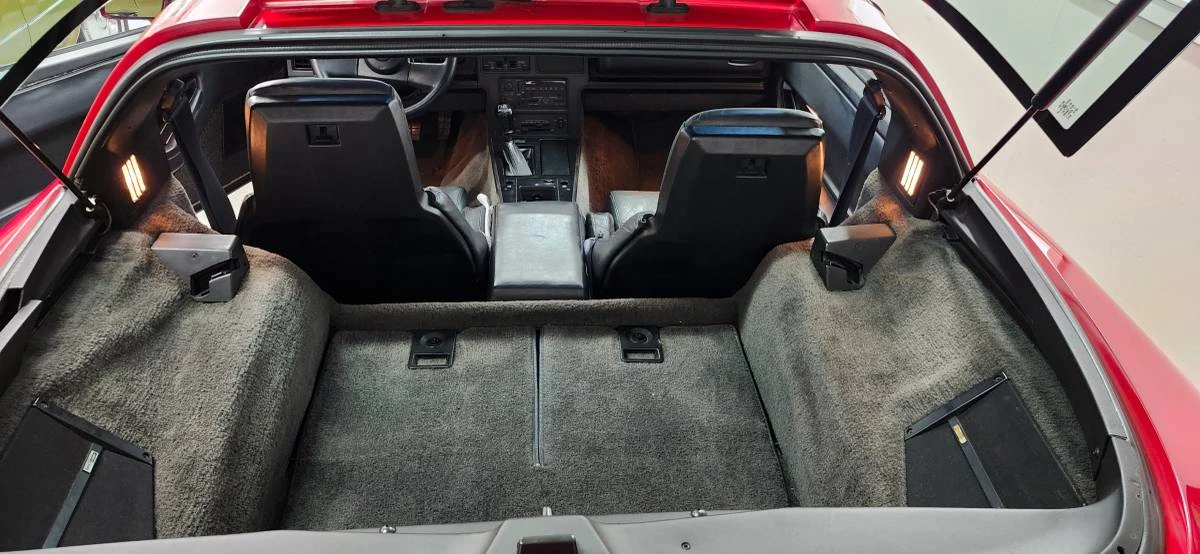 1987 Chevrolet Corvette C4 - Image 7 of 12