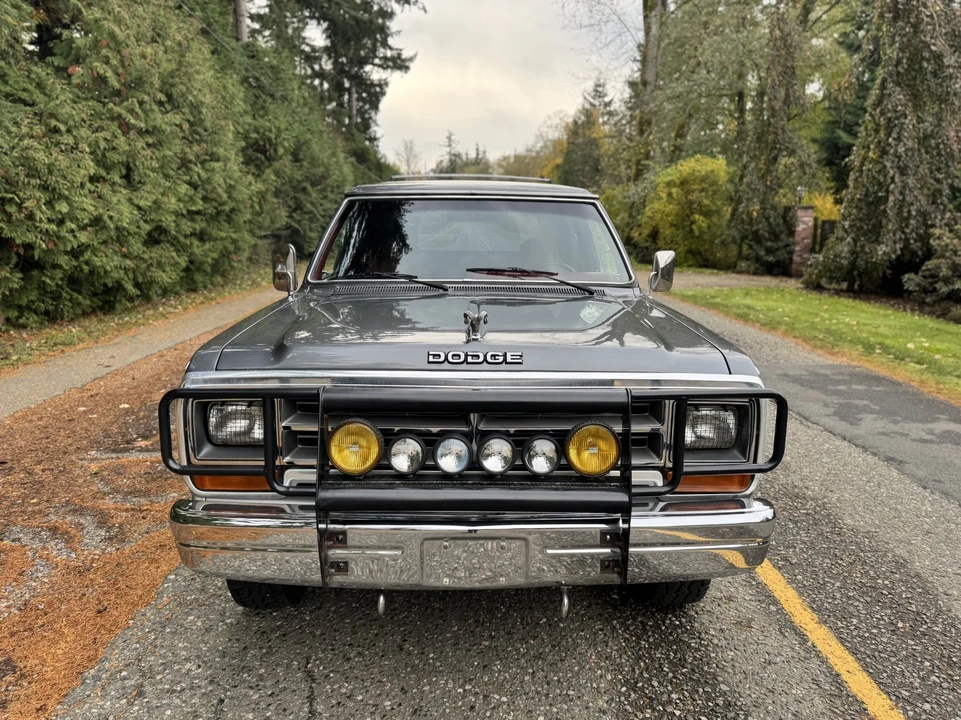 1987 Dodge Ramcharger - Image 16 of 21