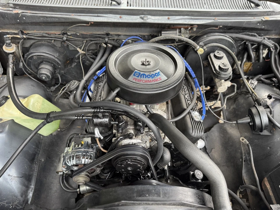 1987 Dodge Ramcharger - Image 14 of 21