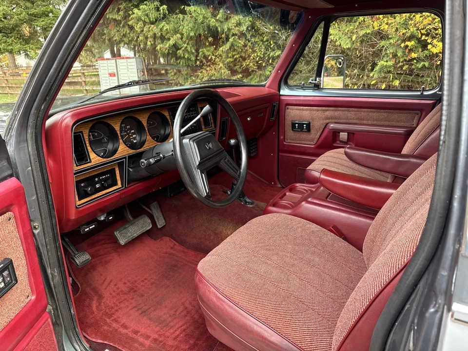 1987 Dodge Ramcharger - Image 11 of 21