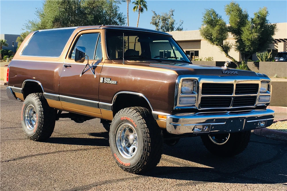 1987 Dodge Ramcharger - Image 2 of 6