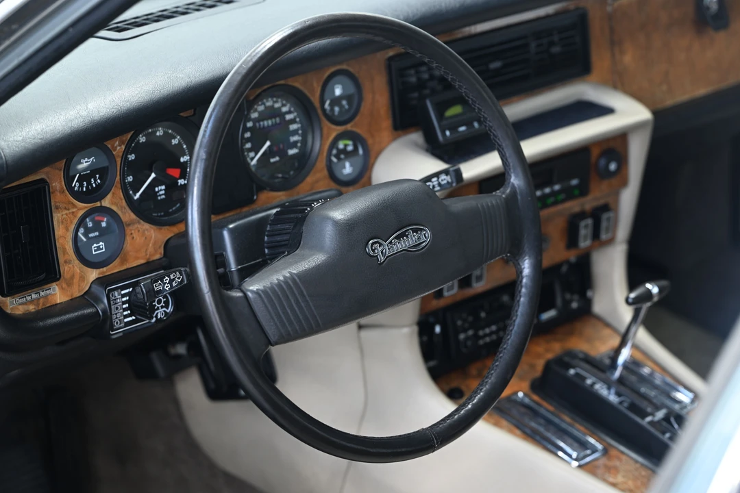 1987 Daimler - Image 17 of 31