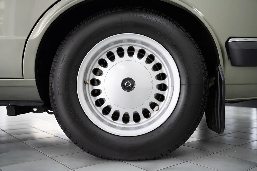 1987 Daimler - Image 14 of 30