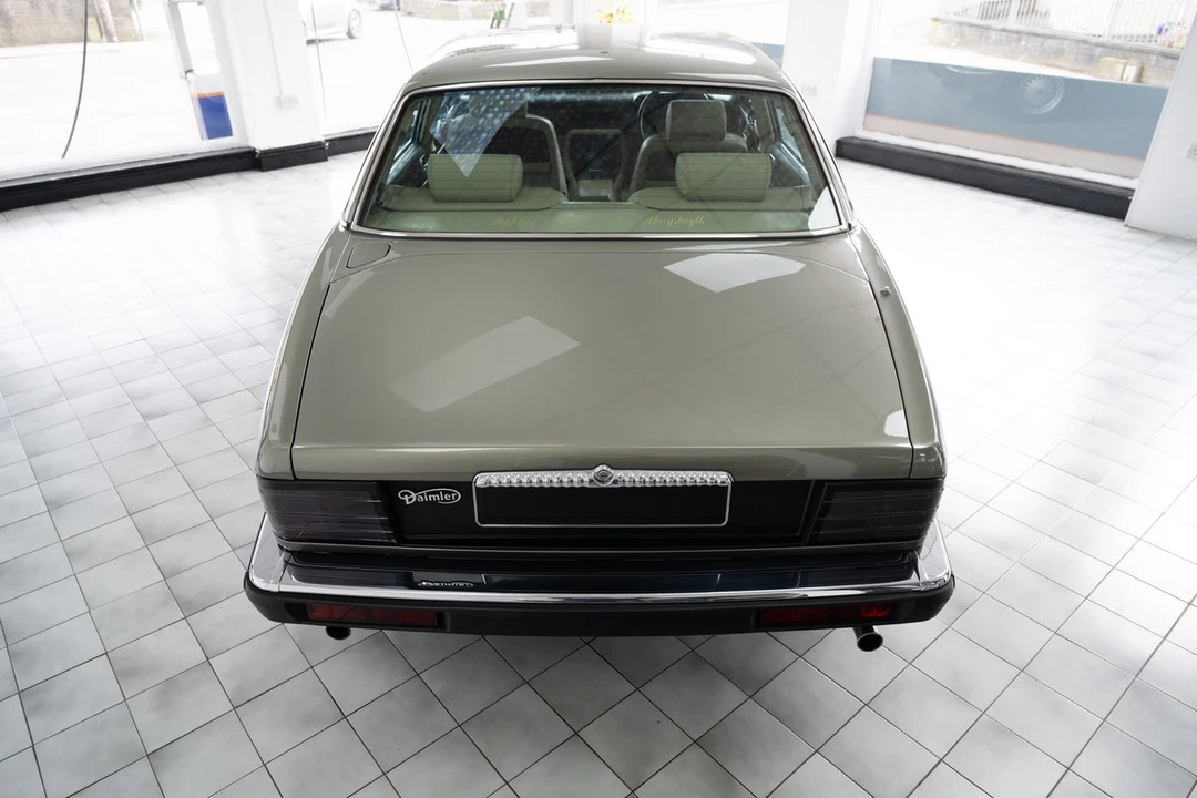 1987 Daimler - Image 8 of 30