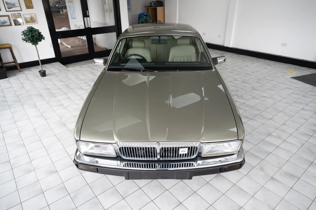1987 Daimler - Image 11 of 30