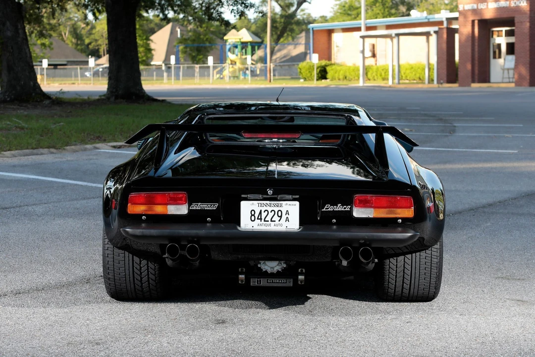 1987 DeTomaso Pantera - Image 10 of 31