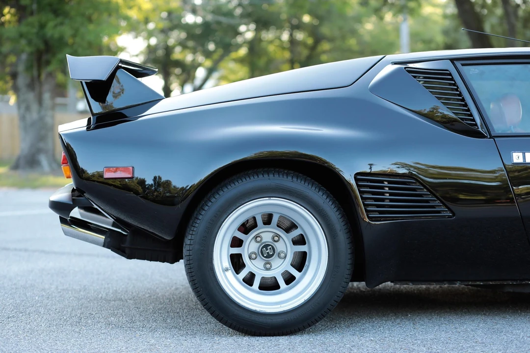1987 DeTomaso Pantera - Image 25 of 31