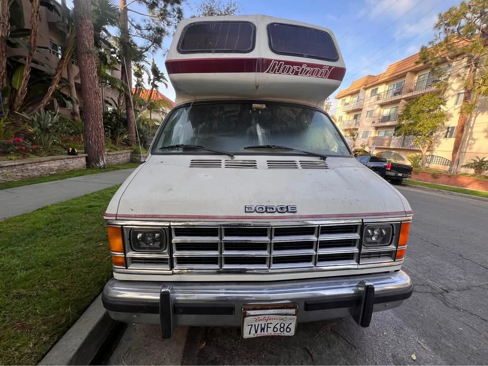 1987 Dodge Ram Van - Image 2 of 10