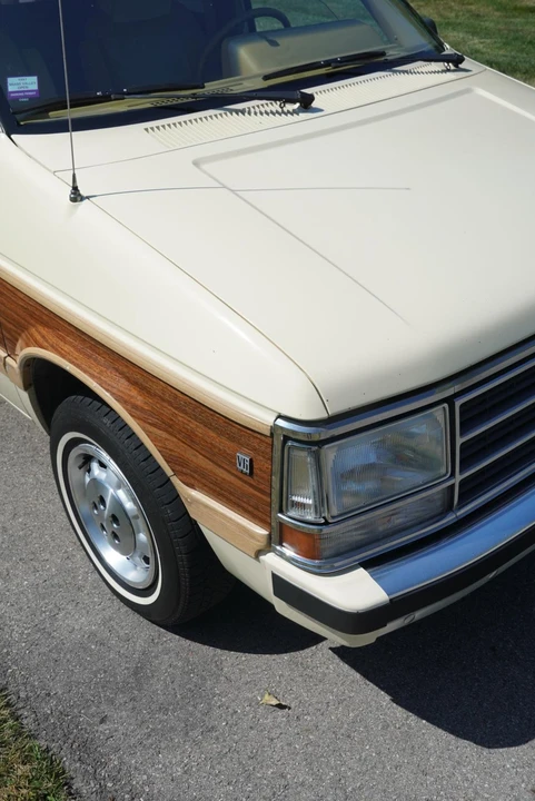 1987 Dodge Caravan - Image 12 of 31