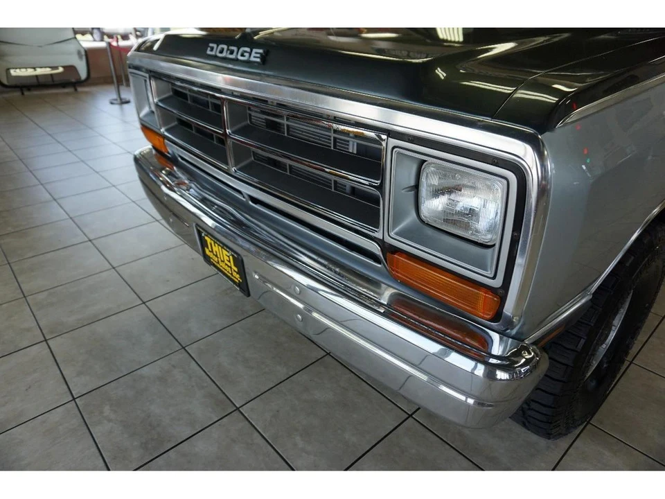 1987 Dodge Charger 5th Gen - Image 23 of 31