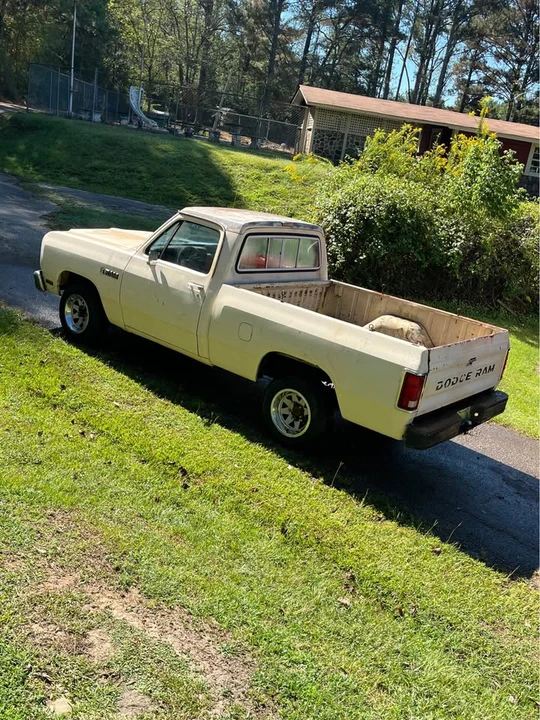 1987 Dodge D Series - Image 2 of 7
