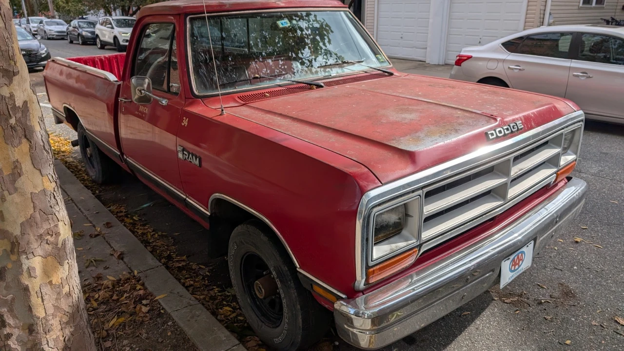 1987 Dodge Ram 1st Gen - Image 4 of 21