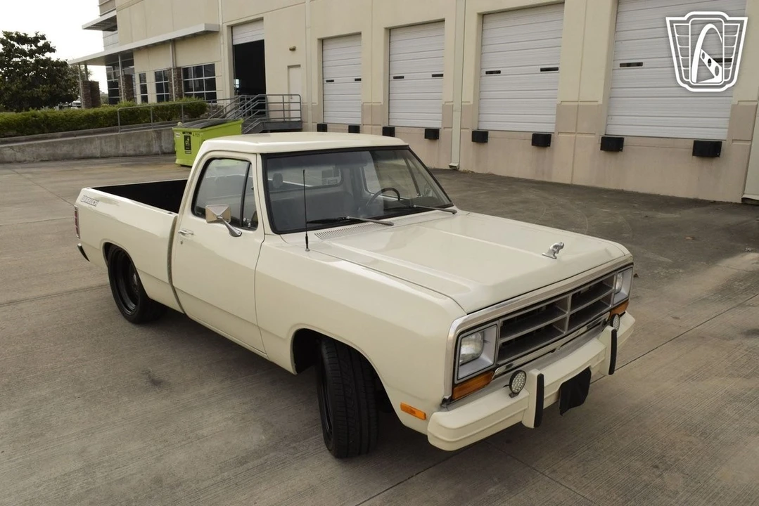 1987 Dodge Ram 1st Gen - Image 20 of 21