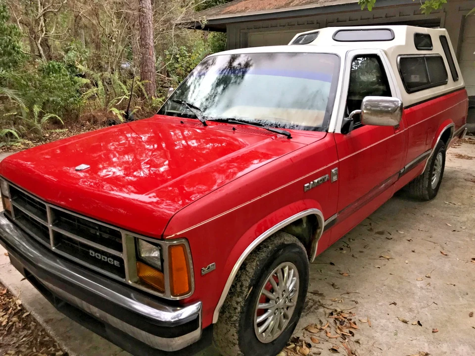 1987 Dodge Dakota 1st Gen - Image 2 of 7