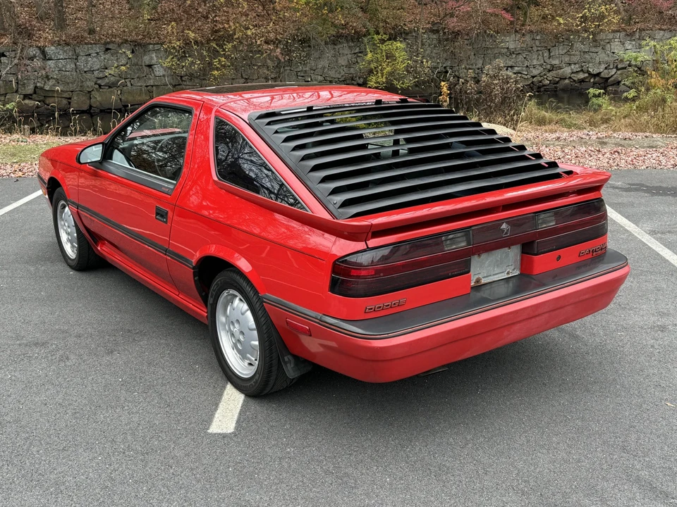 1987 Dodge Daytona - Image 27 of 31