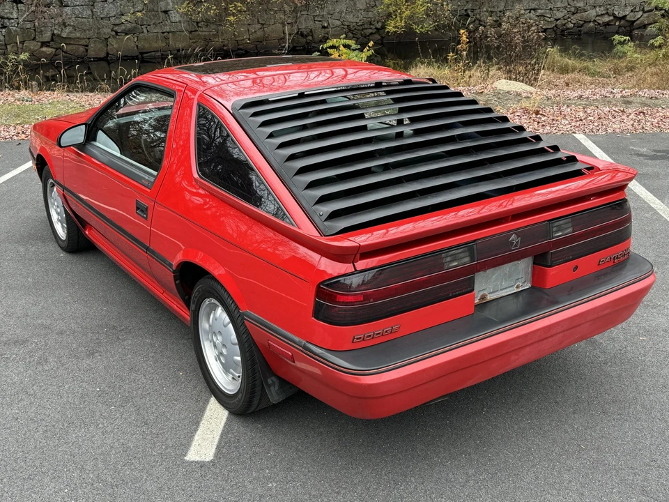 1987 Dodge Daytona - Image 26 of 31