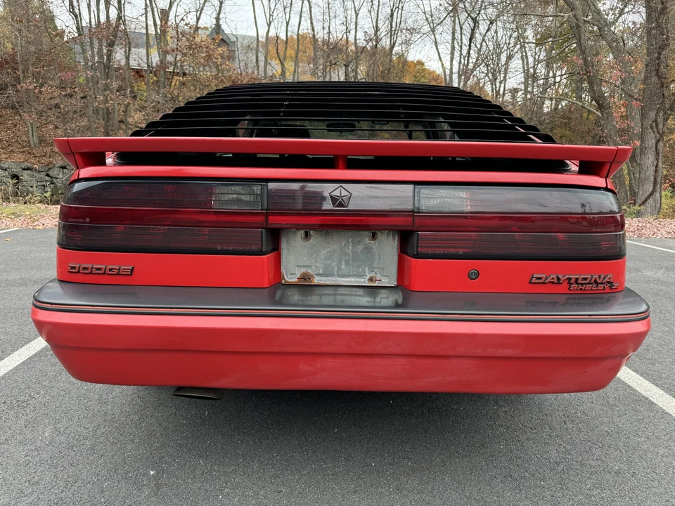1987 Dodge Daytona - Image 22 of 31
