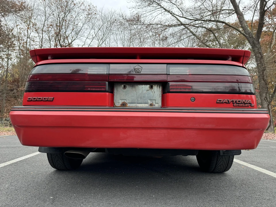 1987 Dodge Daytona - Image 25 of 31