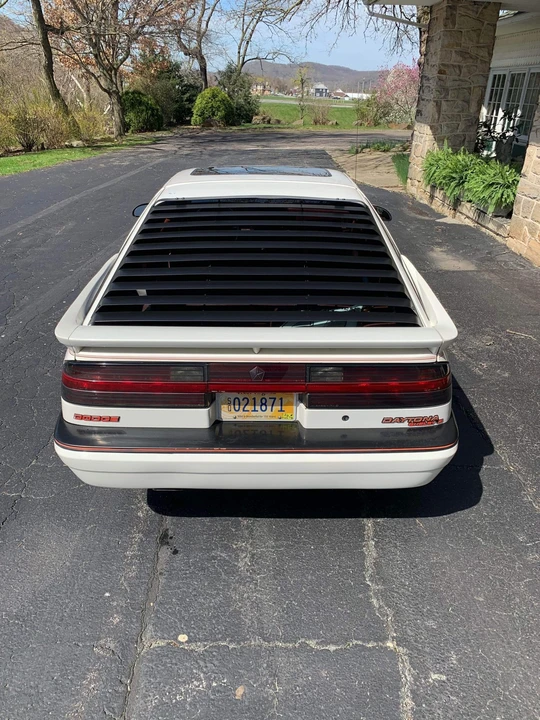 1987 Dodge Daytona - Image 12 of 31