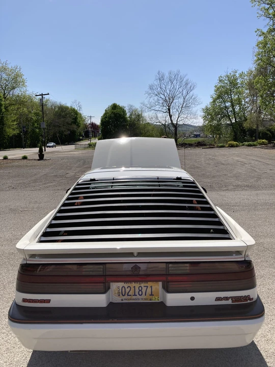 1987 Dodge Daytona - Image 11 of 31