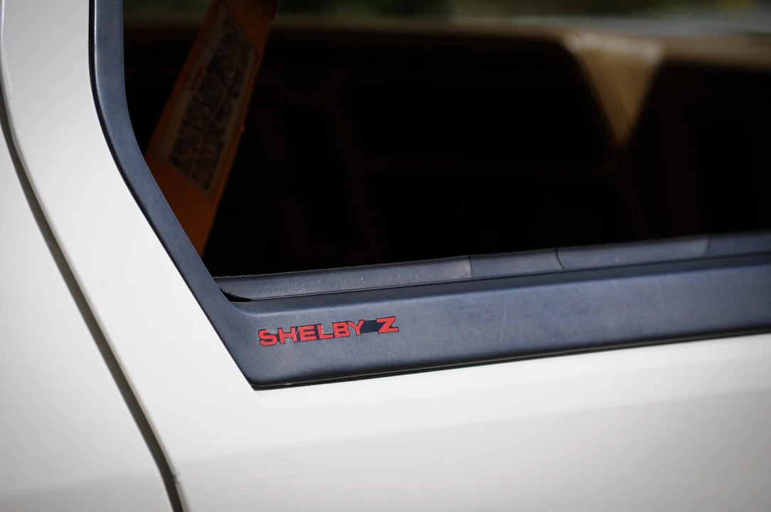 1987 Dodge Daytona - Image 28 of 31