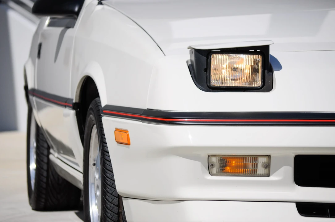 1987 Dodge Daytona - Image 25 of 31