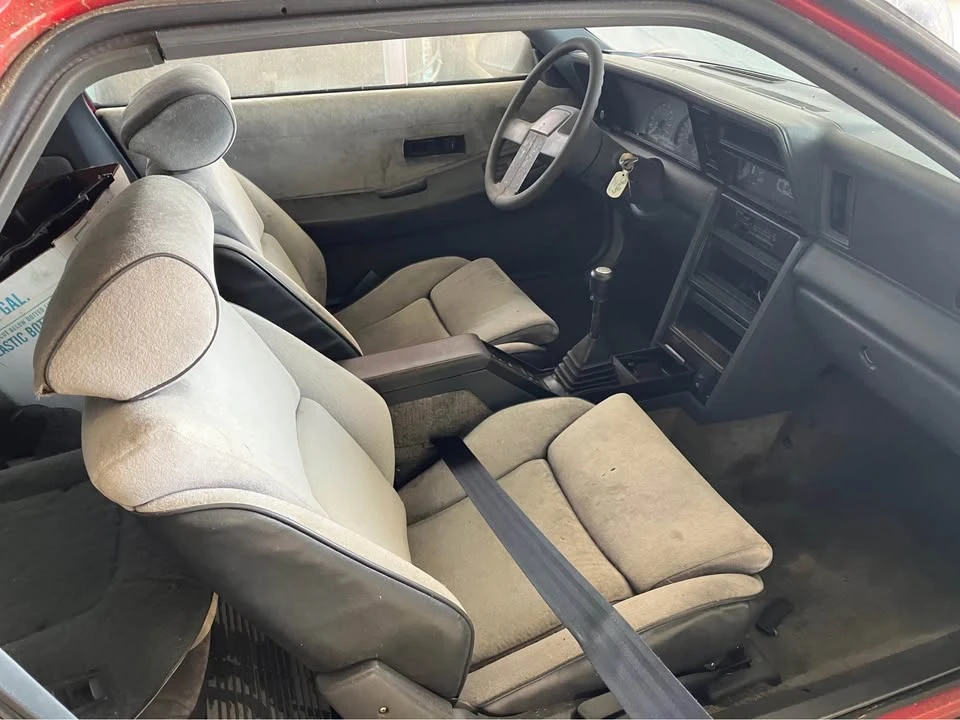 1987 Dodge Daytona - Image 16 of 20