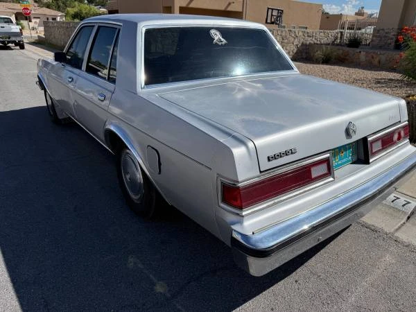 1987 Dodge Diplomat - Image 4 of 18