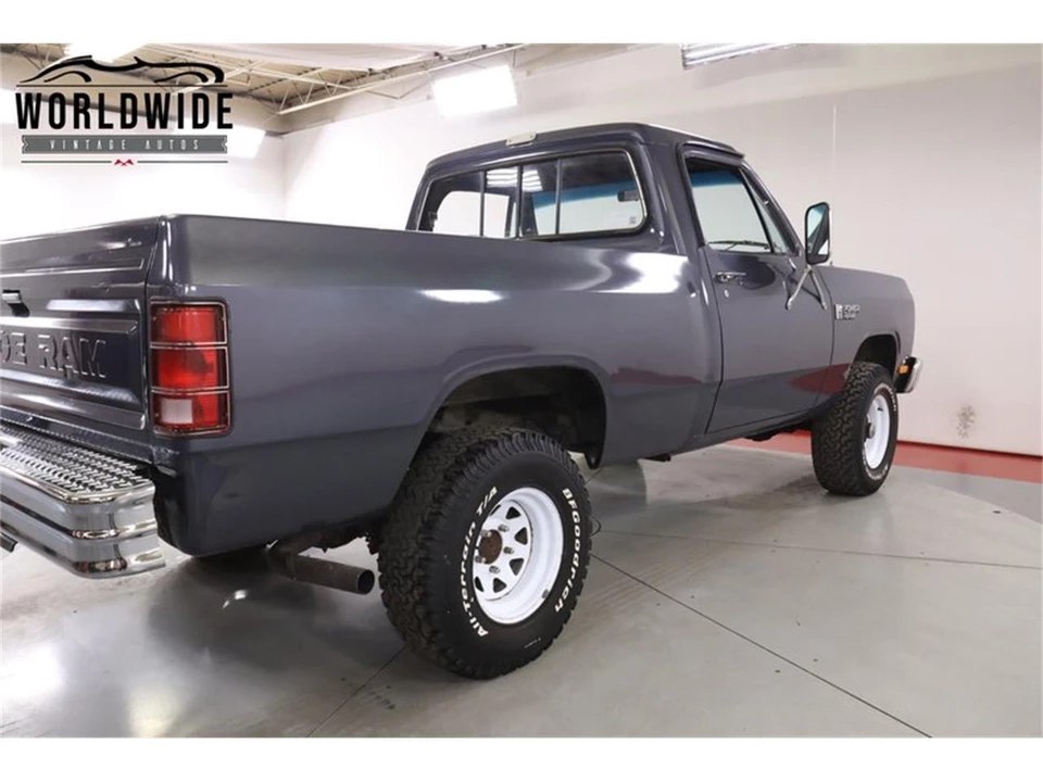 1987 Dodge Ram 1st Gen - Image 22 of 31